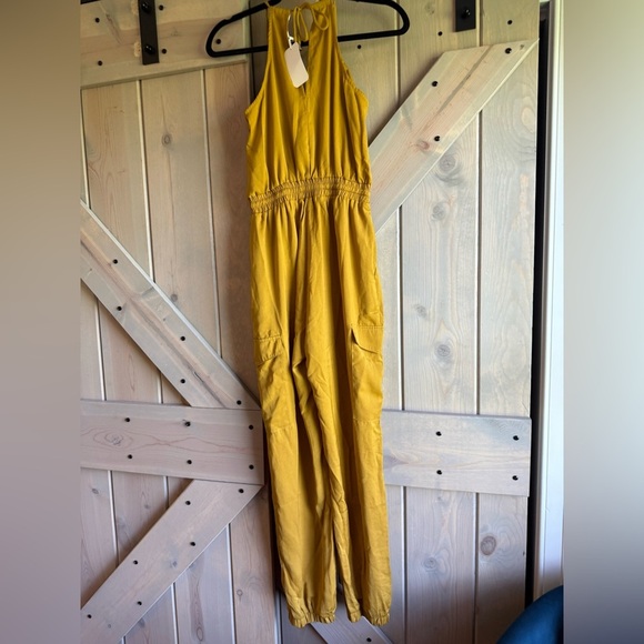 NWT Huddy Mustard Jumpsuit - Picture 13 of 13
